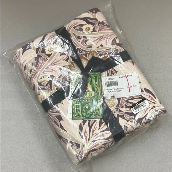 Pottery Barn Wicked Reversible Duvet Cover Glinda Pink Floral Full / Queen NWT
